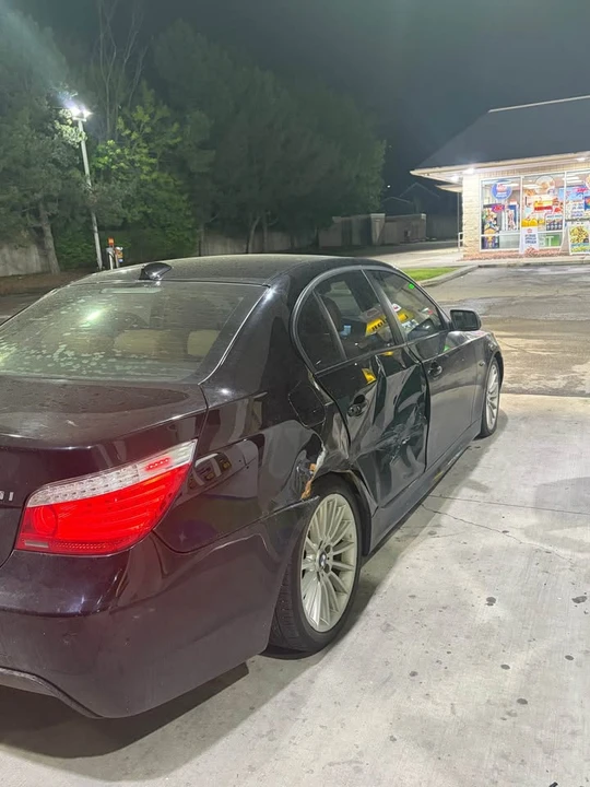 2009 BMW E60 545i & 550i Sedan - Image 6 of 9