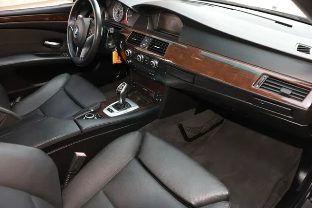 2009 BMW E60 545i & 550i Sedan - Image 19 of 19