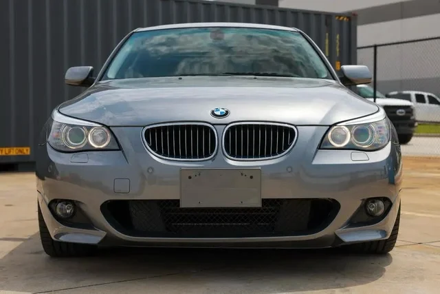 2009 BMW E60 545i & 550i Sedan - Image 18 of 19
