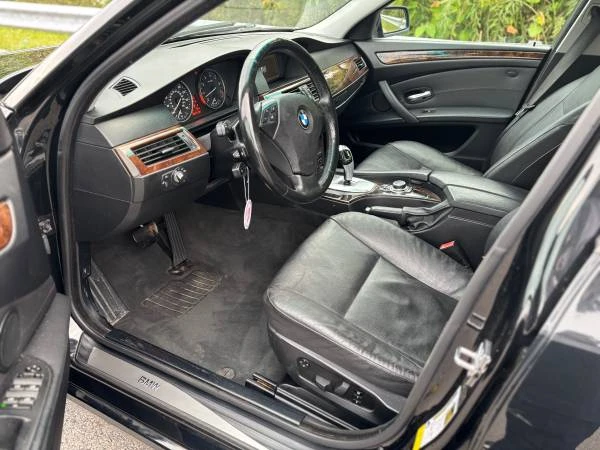 2009 BMW E60 5 Series Sedan - Image 12 of 16