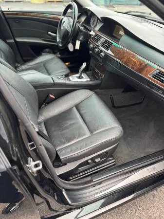 2009 BMW E60 5 Series Sedan - Image 9 of 16