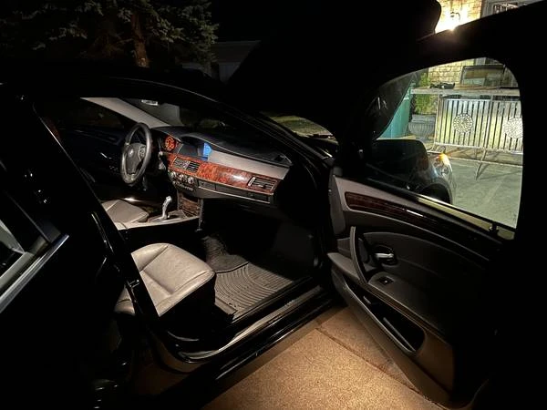 2009 BMW E60 5 Series Sedan - Image 7 of 10