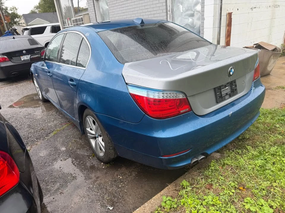 2009 BMW E60 5 Series Sedan - Image 4 of 4