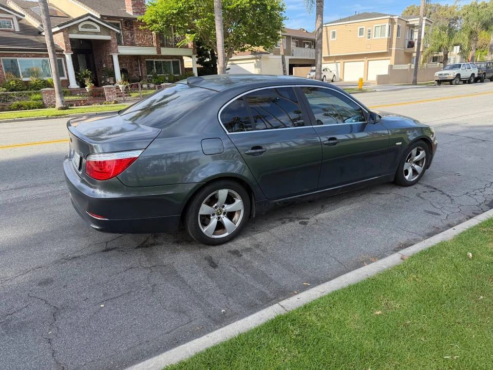 2009 BMW E60 5 Series Sedan - Image 3 of 10