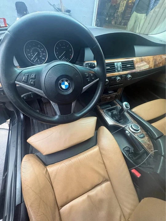2009 BMW E60 5 Series Sedan - Image 2 of 7