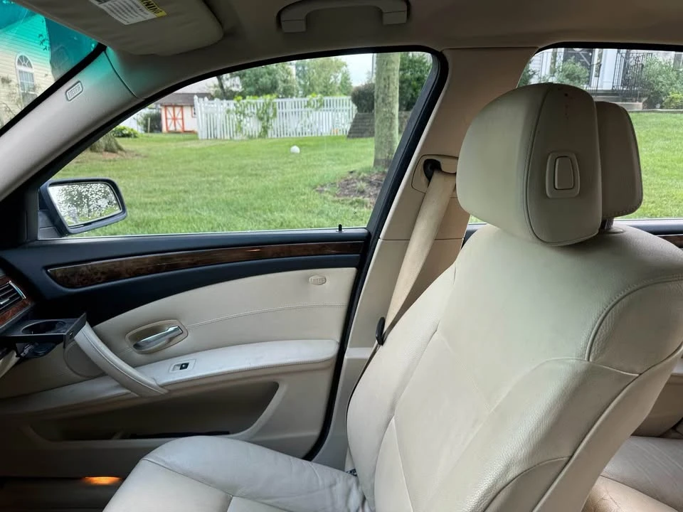 2009 BMW E60 5 Series Sedan - Image 3 of 10