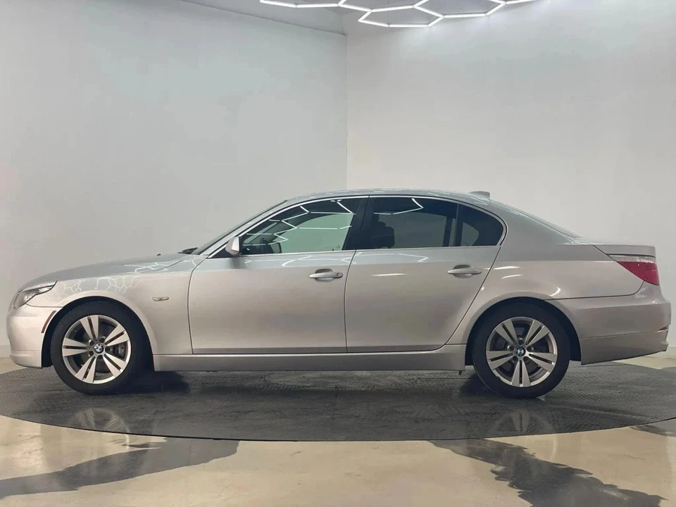 2009 BMW E60 5 Series Sedan - Image 7 of 21