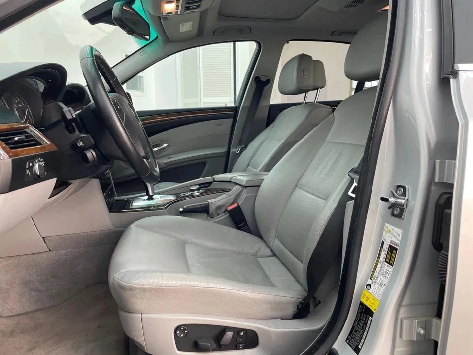 2009 BMW E60 5 Series Sedan - Image 12 of 21