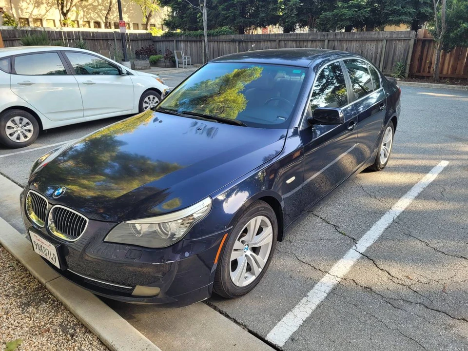 2009 BMW E60 5 Series Sedan - Image 5 of 5