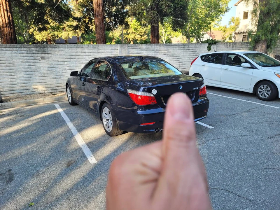 2009 BMW E60 5 Series Sedan - Image 4 of 5