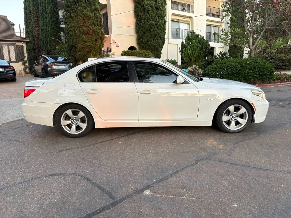 2009 BMW E60 5 Series Sedan - Image 3 of 13