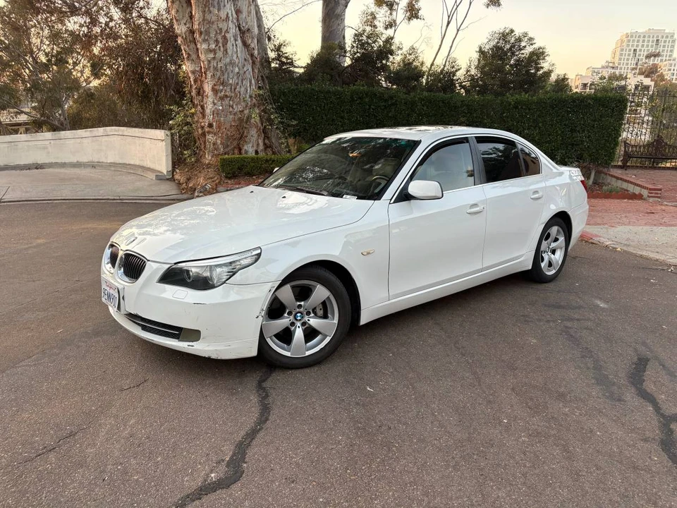 2009 BMW E60 5 Series Sedan - Image 8 of 13