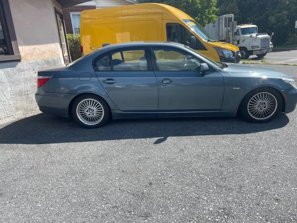 2009 BMW E60 5 Series Sedan - Image 6 of 6