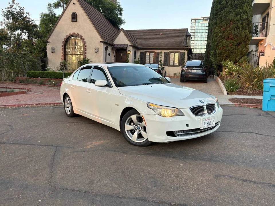 2009 BMW E60 5 Series Sedan - Image 7 of 13