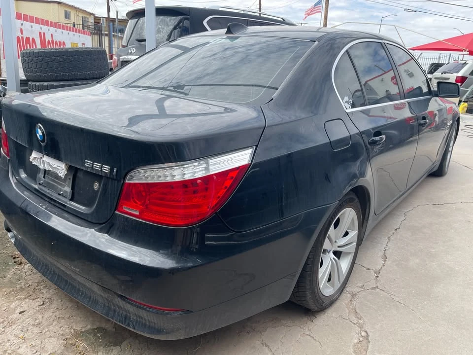 2009 BMW E60 5 Series Sedan - Image 3 of 4