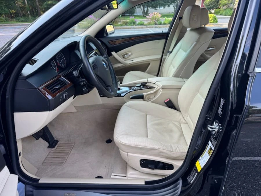 2009 BMW E60 5 Series Sedan - Image 16 of 23