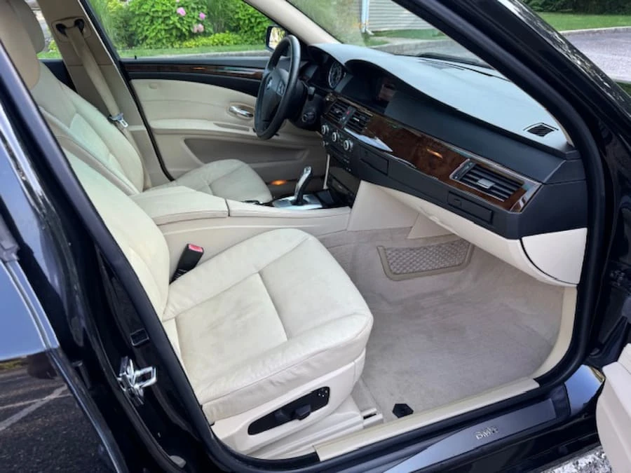 2009 BMW E60 5 Series Sedan - Image 18 of 23