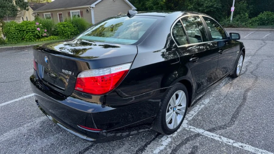 2009 BMW E60 5 Series Sedan - Image 3 of 23
