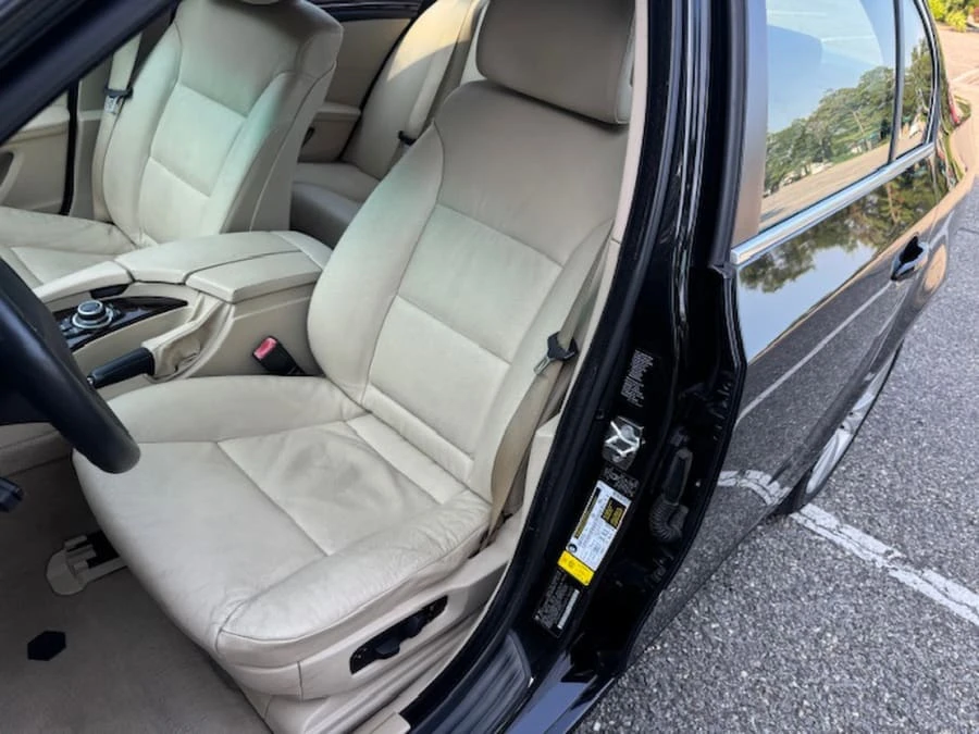 2009 BMW E60 5 Series Sedan - Image 13 of 23