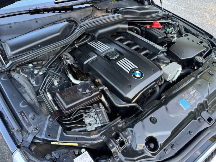 2009 BMW E60 5 Series Sedan - Image 20 of 23