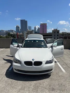 2009 BMW 528i