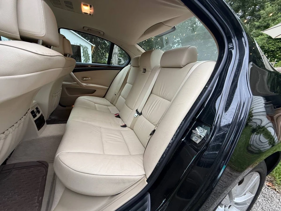 2009 BMW E60 5 Series Sedan - Image 15 of 18