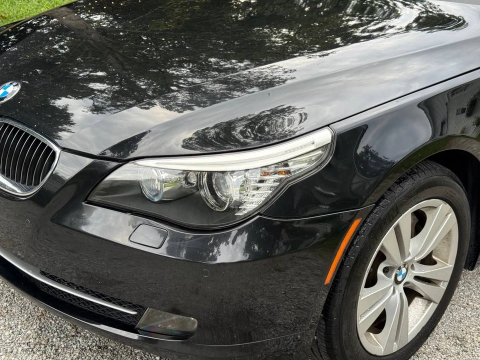 2009 BMW E60 5 Series Sedan - Image 10 of 18