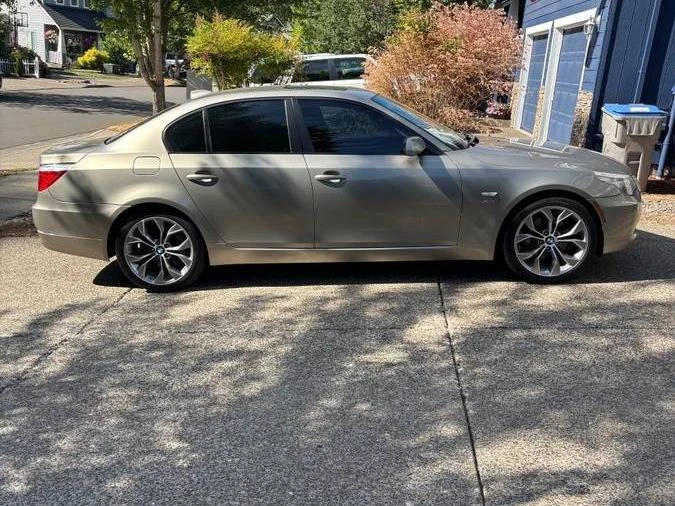 2009 BMW E60 5 Series Sedan - Image 7 of 8