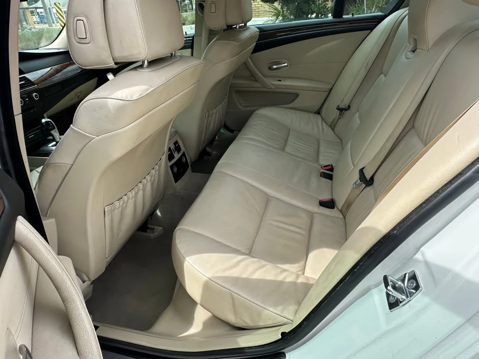 2009 BMW E60 5 Series Sedan - Image 11 of 18