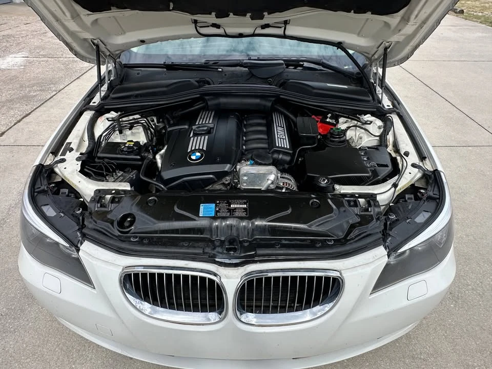 2009 BMW E60 5 Series Sedan - Image 19 of 20