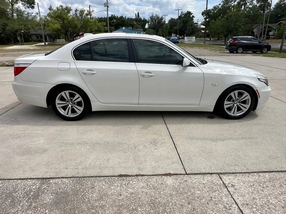 2009 BMW E60 5 Series Sedan - Image 10 of 20