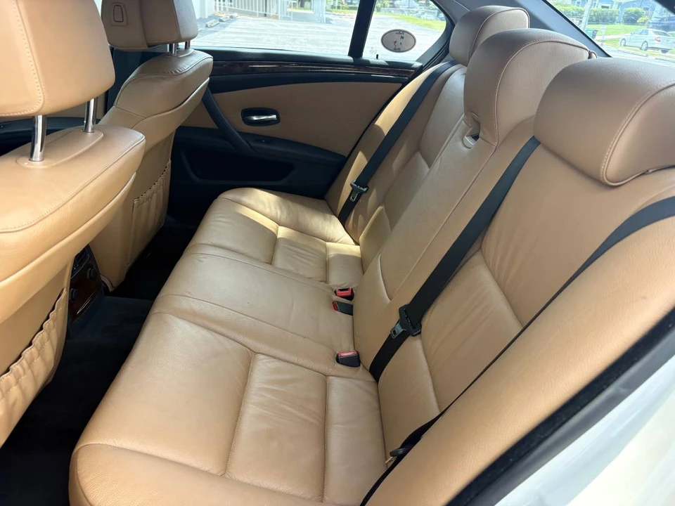 2009 BMW E60 5 Series Sedan - Image 13 of 15