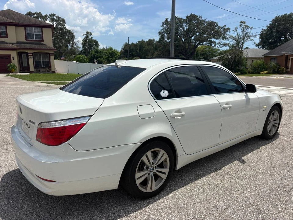 2009 BMW E60 5 Series Sedan - Image 4 of 15