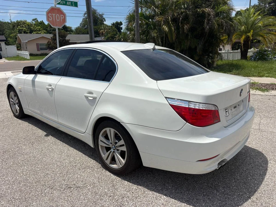 2009 BMW E60 5 Series Sedan - Image 5 of 15