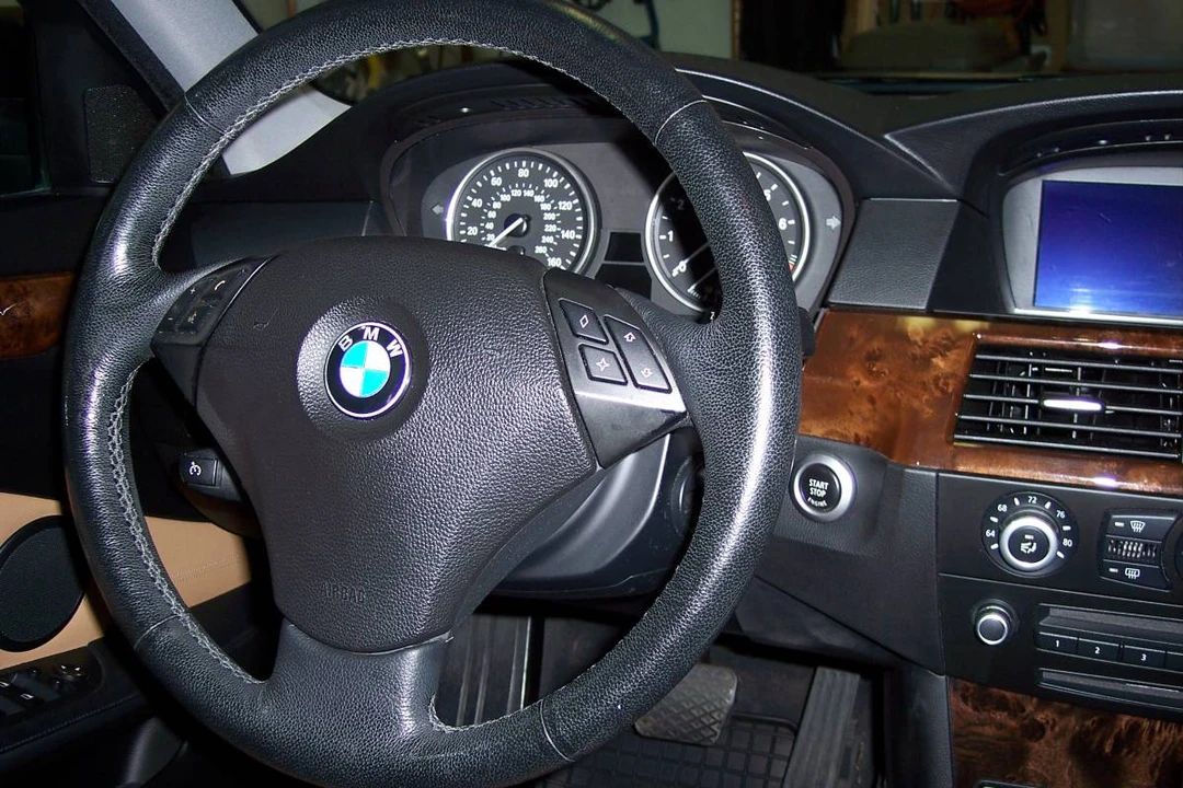 2009 BMW M3 - Image 17 of 18
