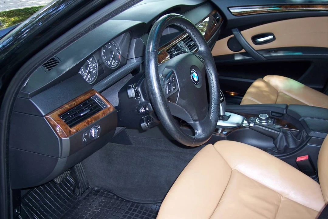 2009 BMW M3 - Image 5 of 18