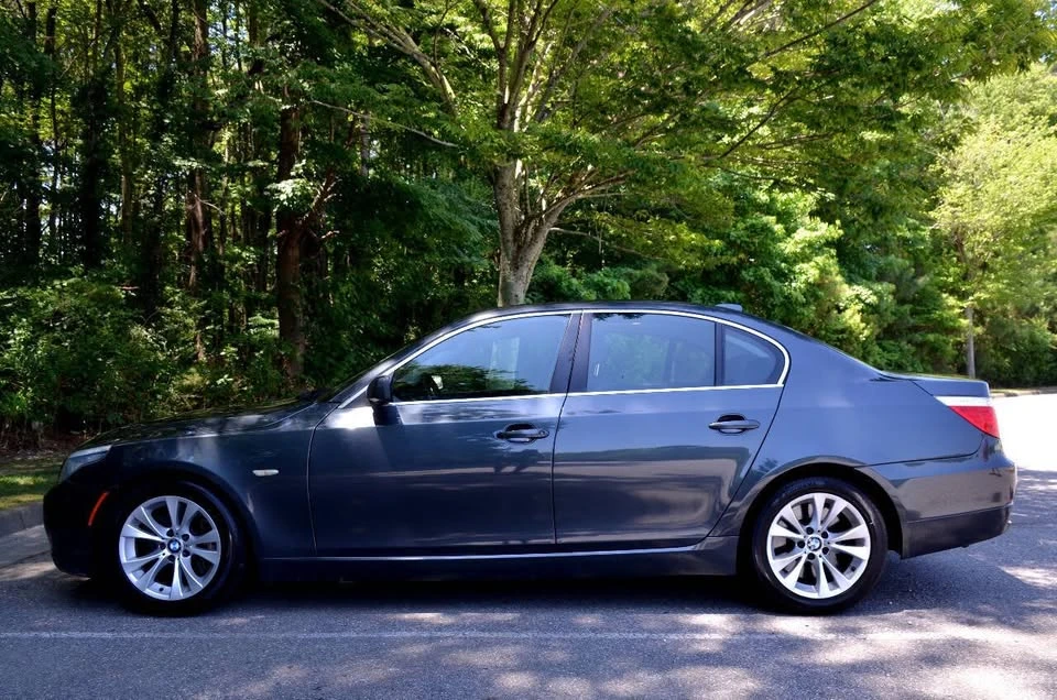 2009 BMW E60 5 Series Sedan - Image 2 of 19