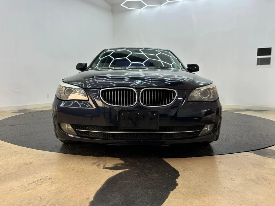 2009 BMW E60 5 Series Sedan - Image 9 of 17
