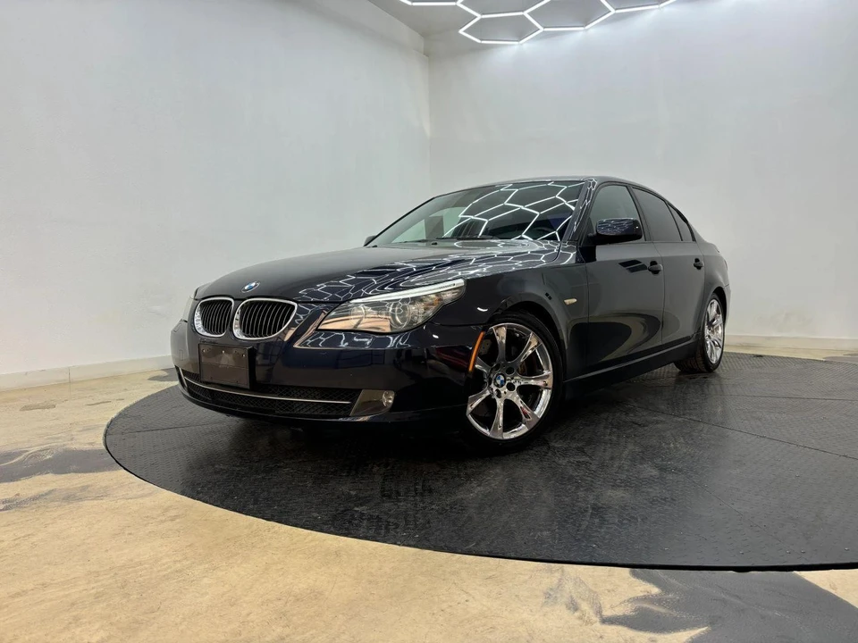 2009 BMW E60 5 Series Sedan - Image 8 of 17