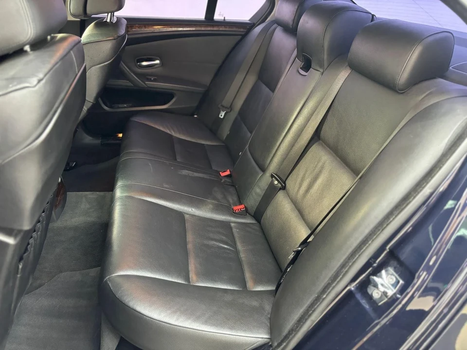 2009 BMW E60 5 Series Sedan - Image 11 of 17