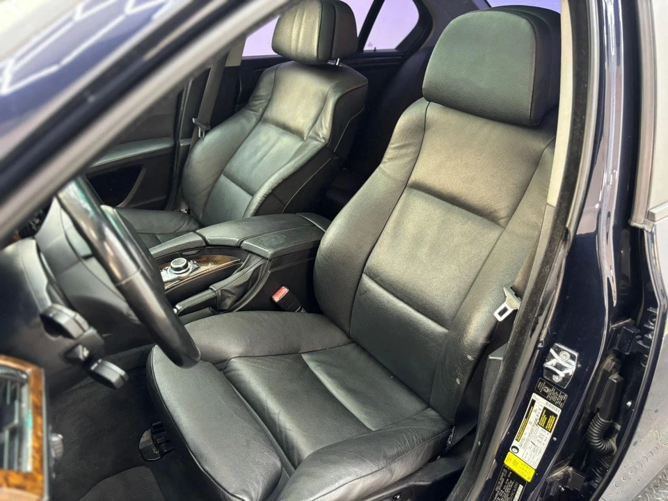 2009 BMW E60 5 Series Sedan - Image 10 of 17