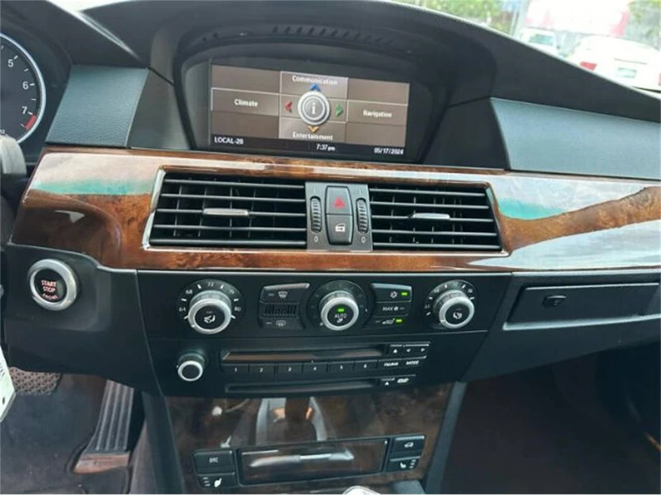 2009 BMW E60 5 Series Sedan - Image 23 of 30