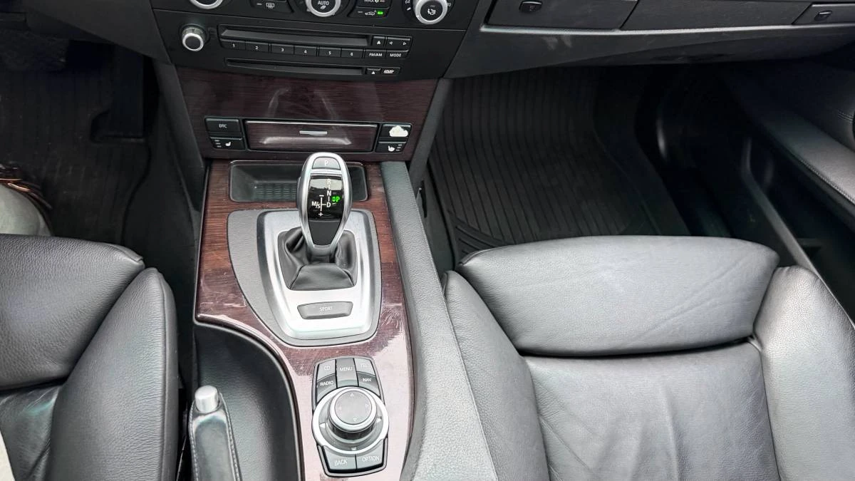 2009 BMW E60 5 Series Sedan - Image 8 of 17