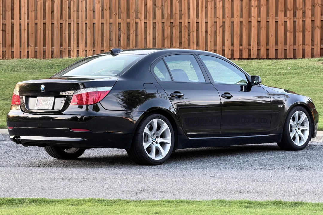 2009 BMW E60 5 Series Sedan - Image 4 of 31