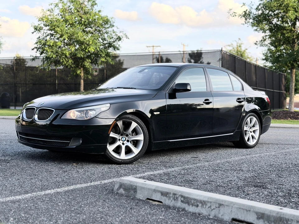 2009 BMW E60 5 Series Sedan - Image 6 of 31