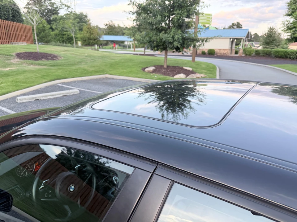 2009 BMW E60 5 Series Sedan - Image 15 of 31
