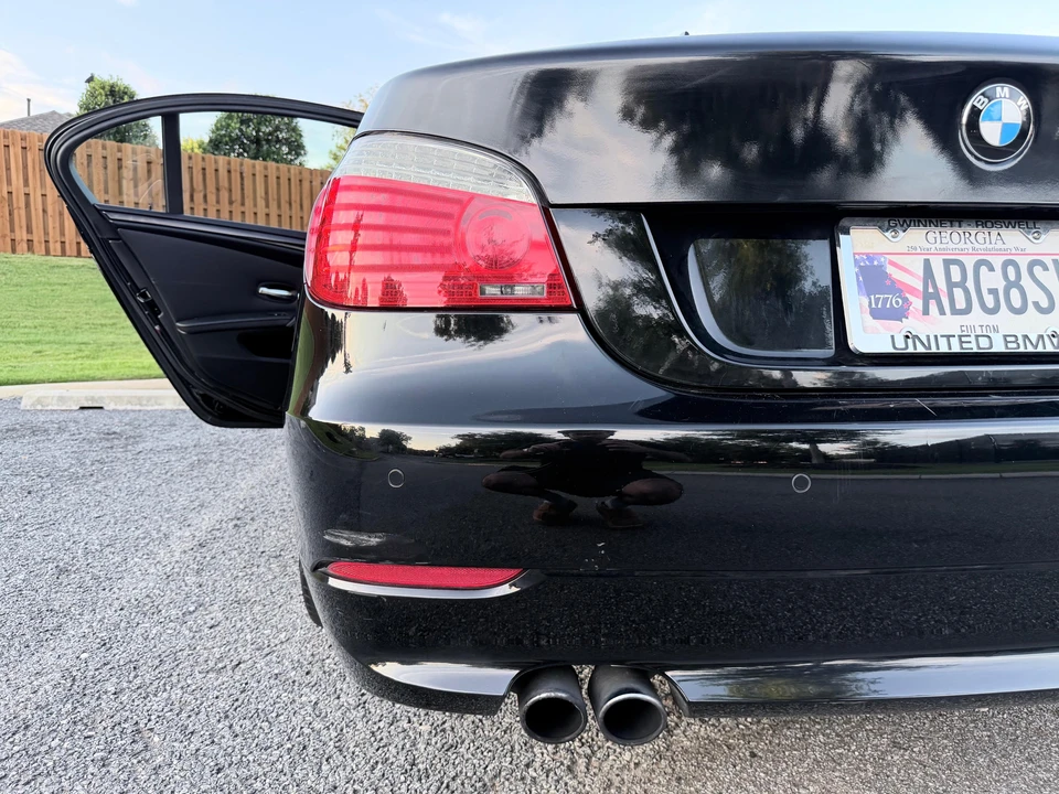 2009 BMW E60 5 Series Sedan - Image 17 of 31