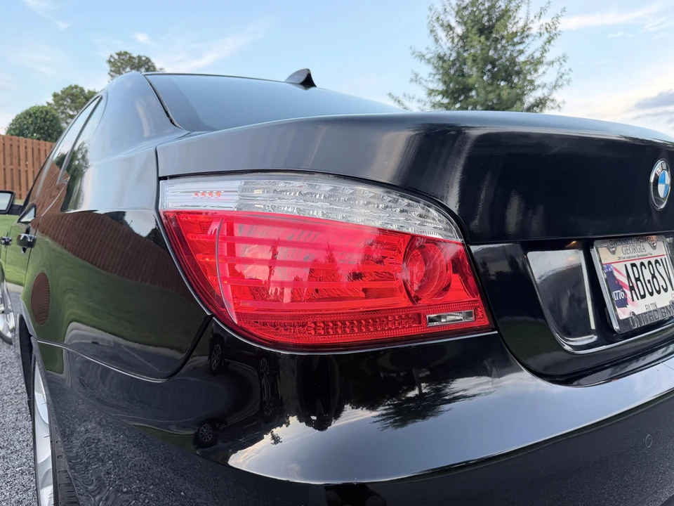 2009 BMW E60 5 Series Sedan - Image 16 of 31