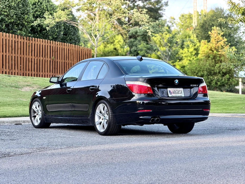 2009 BMW E60 5 Series Sedan - Image 7 of 31