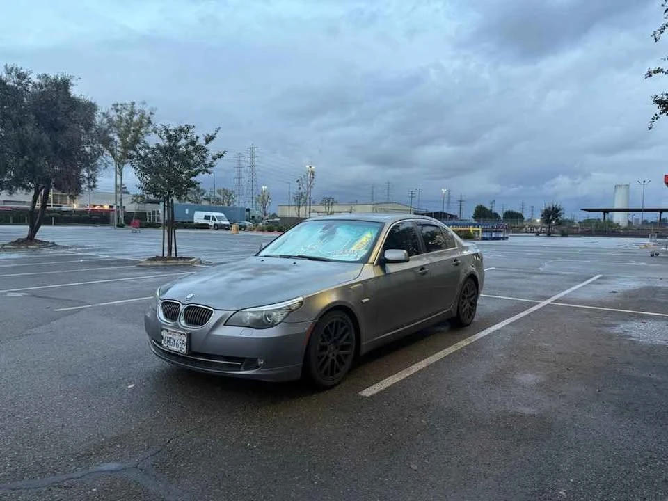 2009 BMW E60 5 Series Sedan - Image 3 of 3